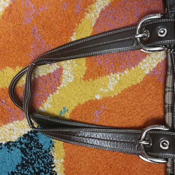 COACH SIGNATURE PLEATED BUCKLE TOTE F15047 - Picture 3 of 7